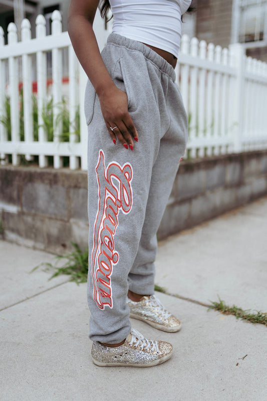 GRACIOUS CARDINAL SWEATS